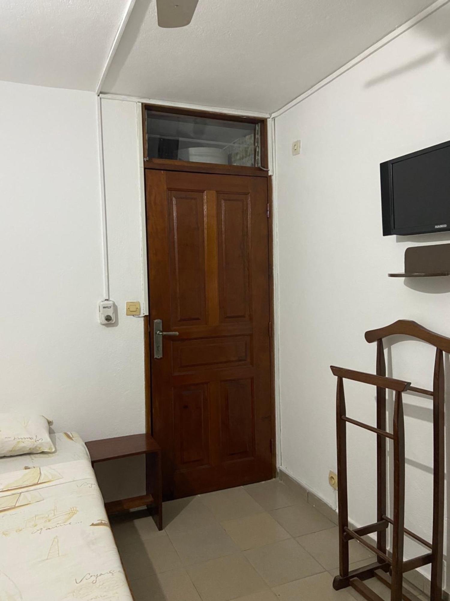 Villa Cb アビジャン 部屋 写真