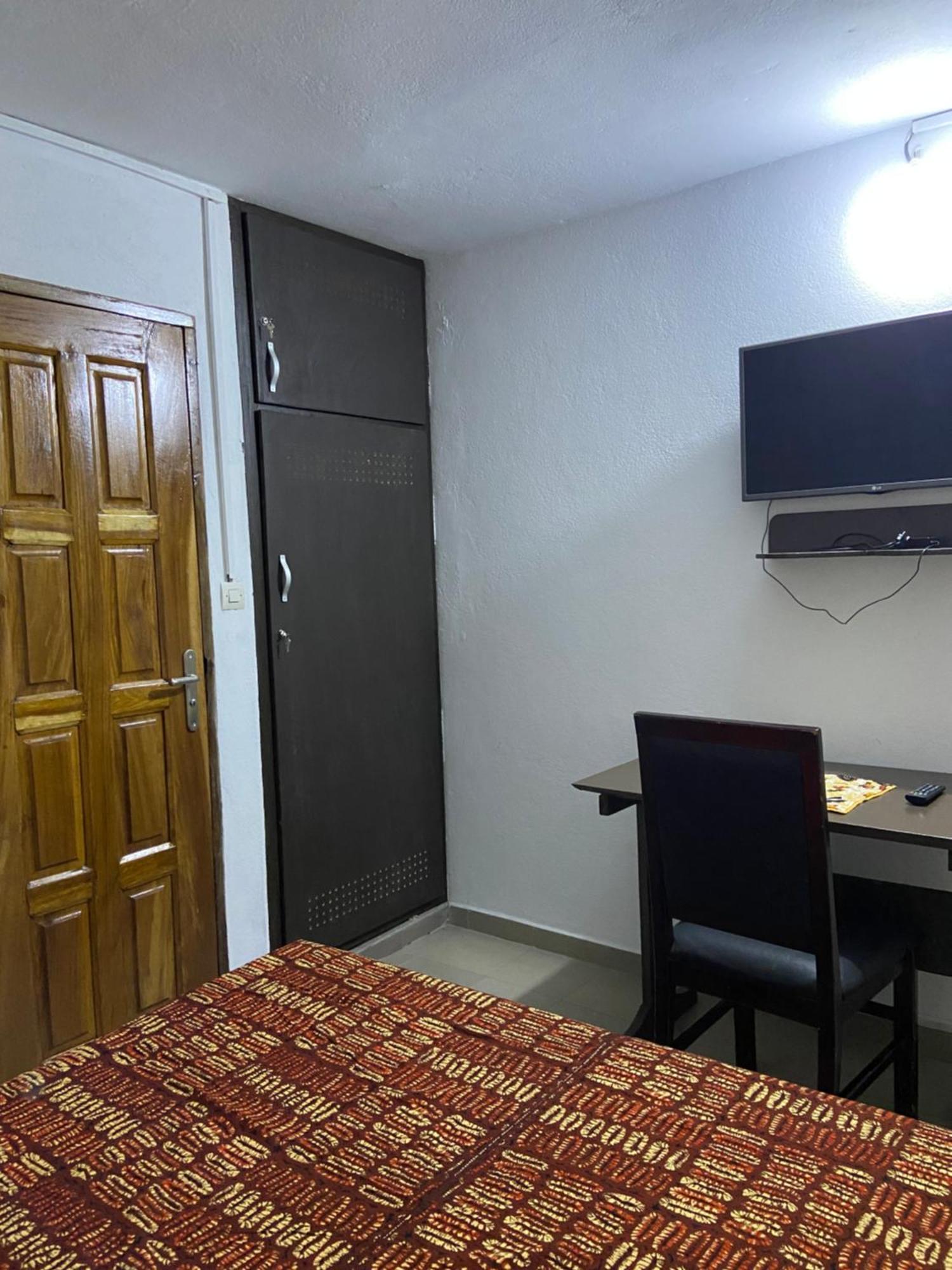 Villa Cb アビジャン 部屋 写真